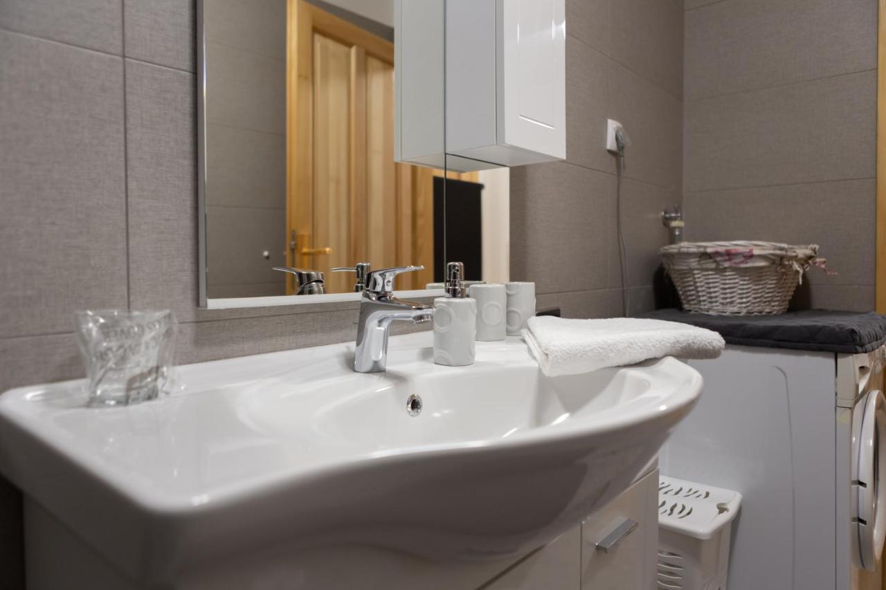 House Mate Villa Otocac Ngoại thất bức ảnh
